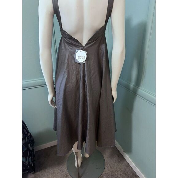 TopShop Womens Size 8 Swing Skirt Tank Dress Shimmery Gray Bra Style Bodice NWT - Picture 5 of 8